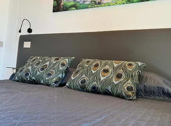Residenza Orchidee קוסטרמנו